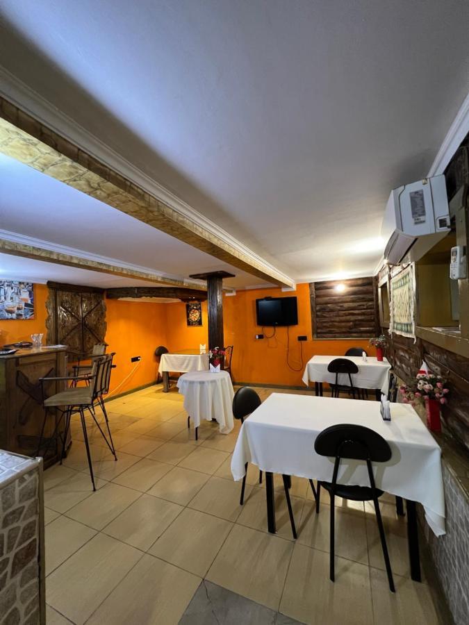 Eco Rooms Batumi Esterno foto